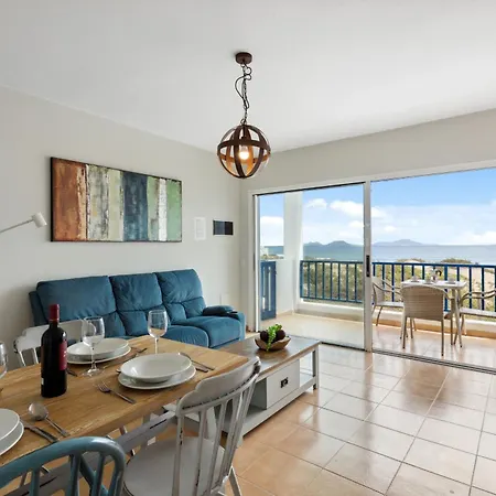 Views I By Escapehome פאמארה