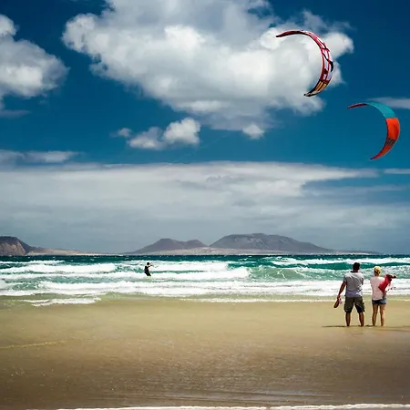 Views I By Escape Lejlighed Famara